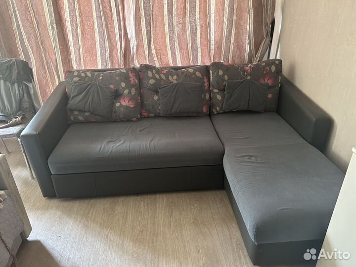 Угловой диван