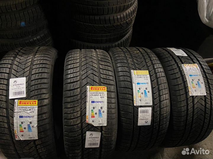 Pirelli Scorpion Winter 275/40 R21 и 315/35 R21