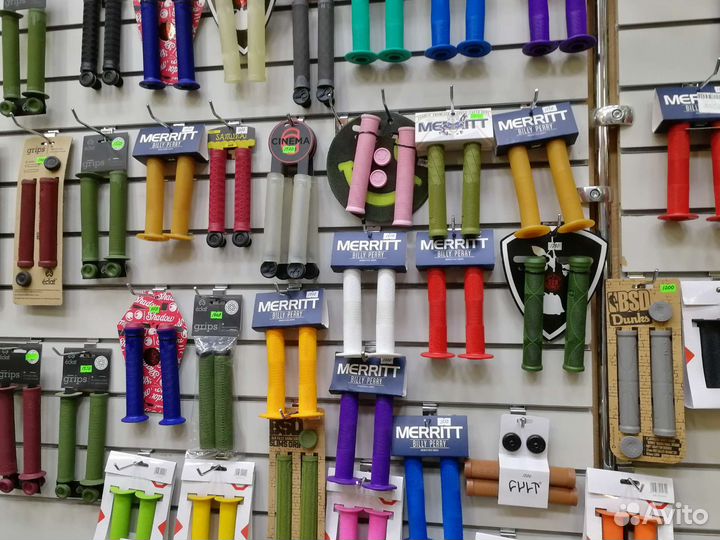 Грипсы на BMX велосипед и трюковой самокат