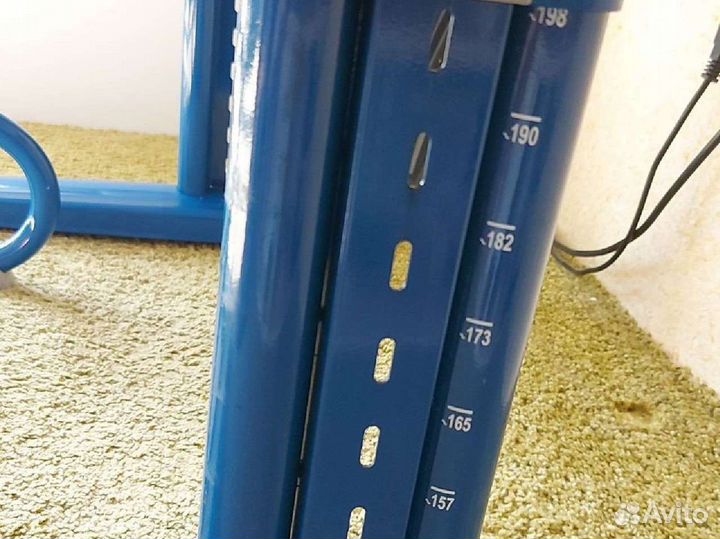 Стол (парта) и стул