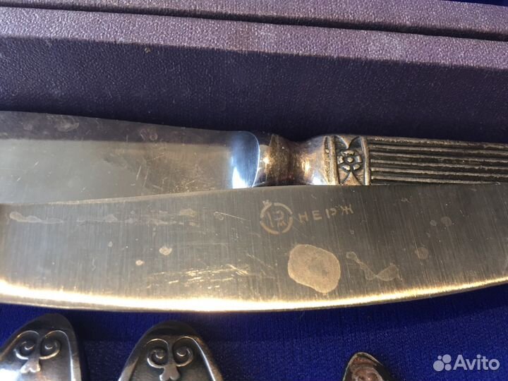 Продаю винтажный набор столовых приборов