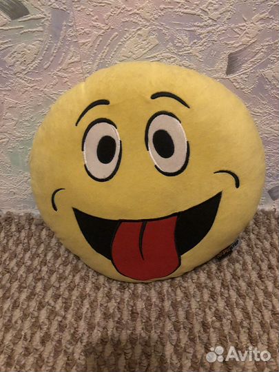 Подушка смайлик