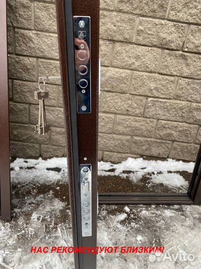 Тяжелая дверь входная под ключ