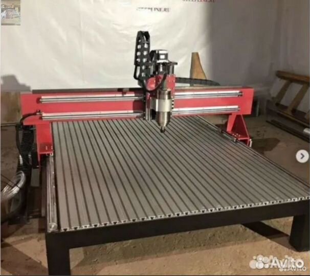 Фрезерный станок по дереву чпу