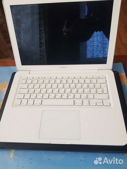 Macbook 13 mid 2010