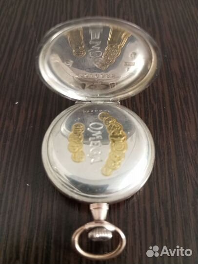 Старинные карманные часы Omega Швейцария
