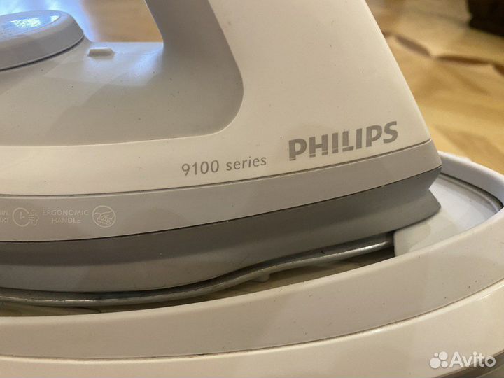 Парогенератор Philips GC9140