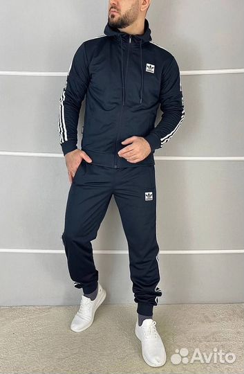 Спортивный костюм мужской Adidas