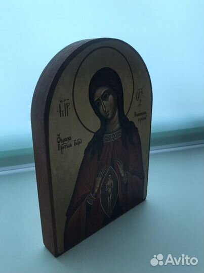 Икона Божией Матери Помошница в родах