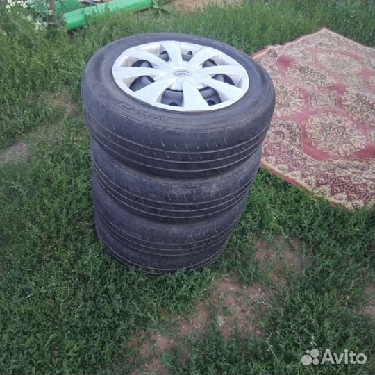 Nexen Classe Premiere 661 15/65 R15