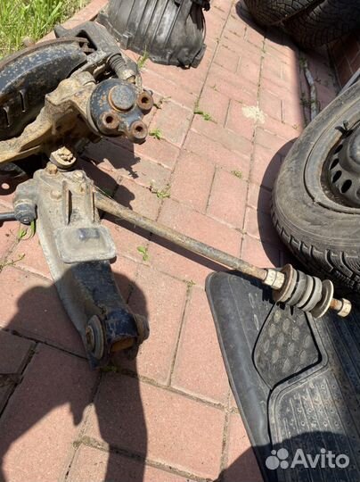 Поворотный кулак ступица starex в сборе