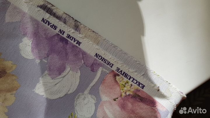 Отрез ткани для штор с цветами. 1,52,7 м Испания