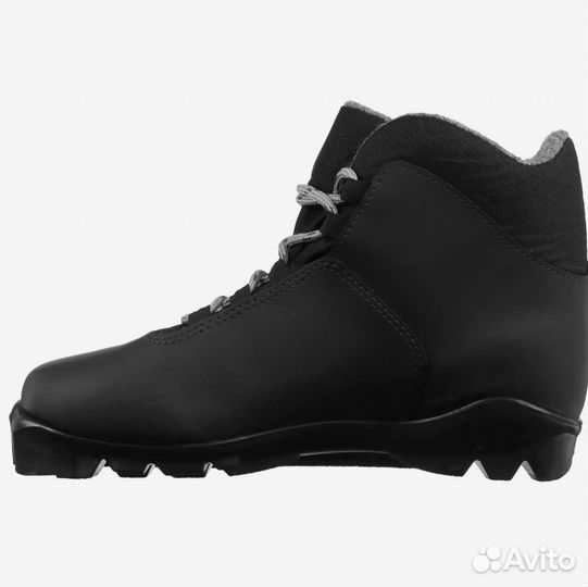 Лыжные ботинки 42 размер