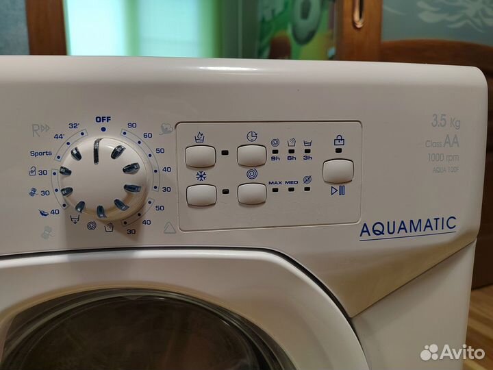 Стиральная машина Candy aqua 100F/4