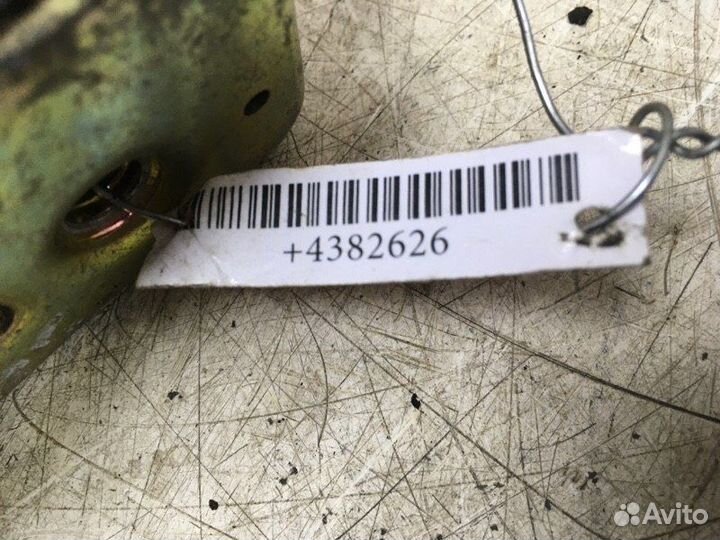 Замок багажника Volkswagen Golf Iii/Vento