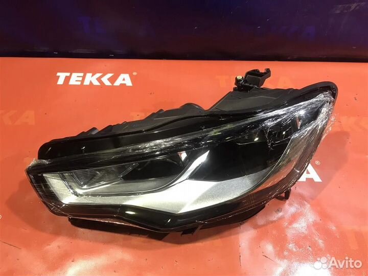 Фара Левая Ауди А6 Ц7