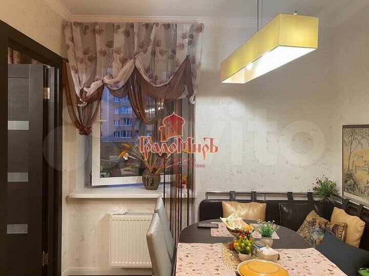 2-к. квартира, 66,8 м², 3/15 эт.