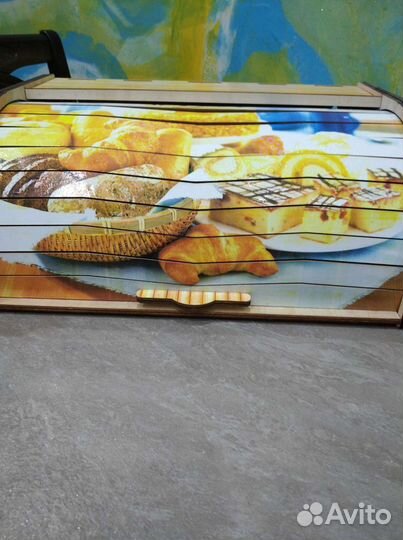 Хлебница деревянная