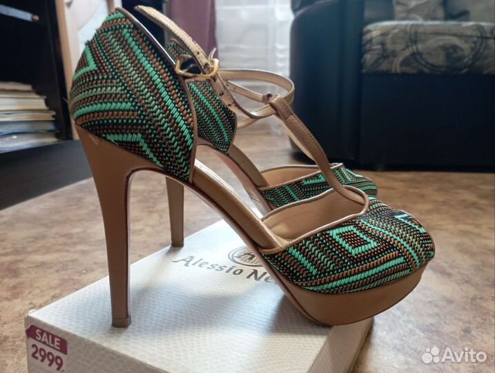 Туфли женские