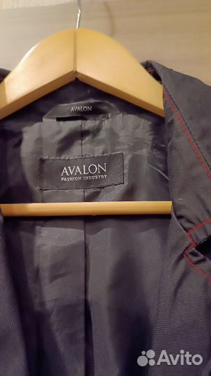 Плащ женский