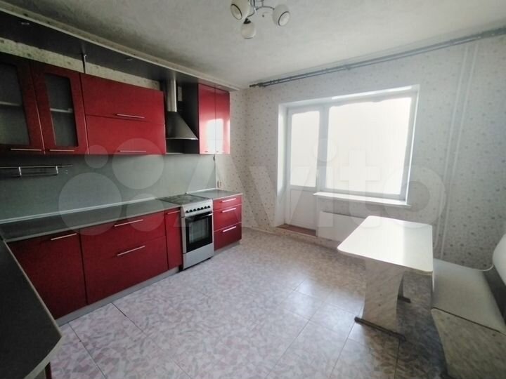 3-к. квартира, 73,6 м², 2/10 эт.