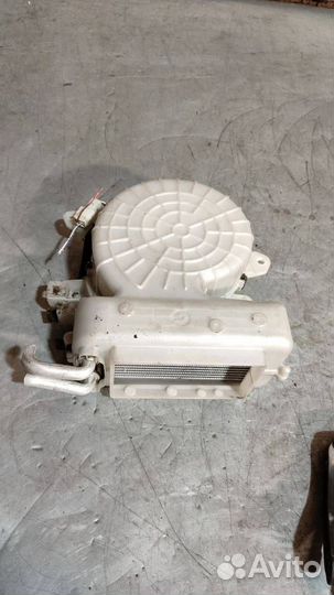 Вентилятор печки дополнительный Toyota 8711044050