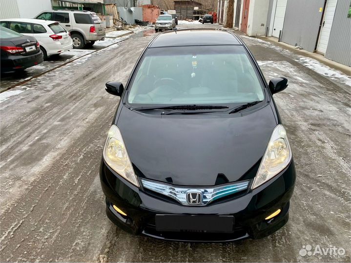 Honda Fit Shuttle 1.3 CVT, 2011, 165 000 км