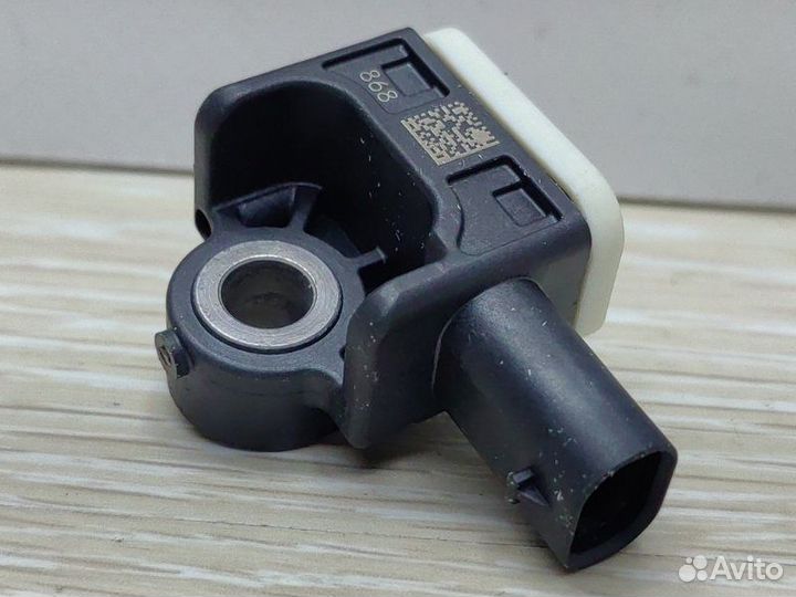 Датчик удара Bmw 3 F30 N20B20 2013