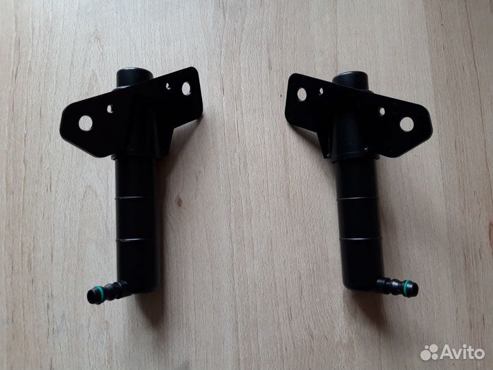 Форсунка омывателя фар KIA Sportage 3