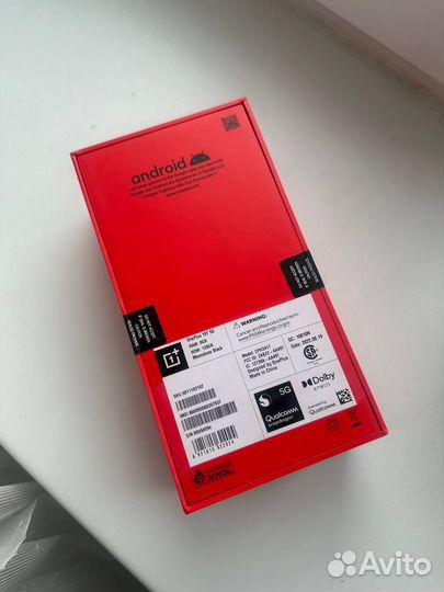 OnePlus 10T, 8/128 ГБ