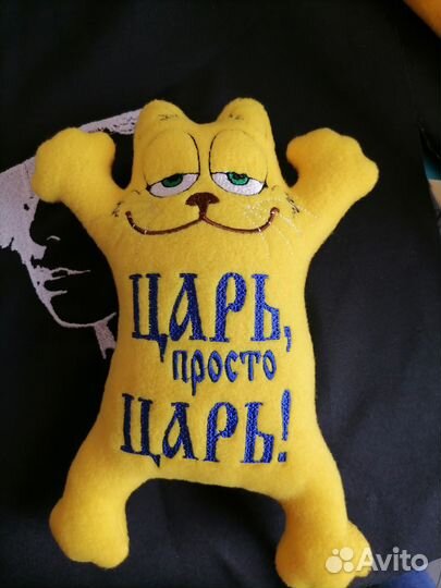 Пошив автомобильной подушки с логотипом, гос.номер