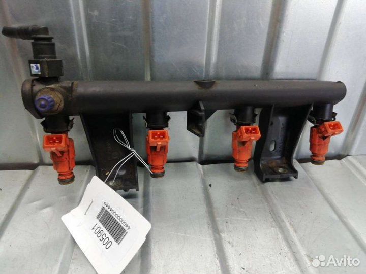 Топливная рампа Citroen C4 1 хэтчбек 1.6 2007