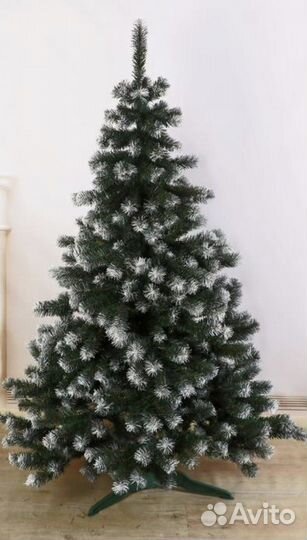 Елка искусственная заснеженная