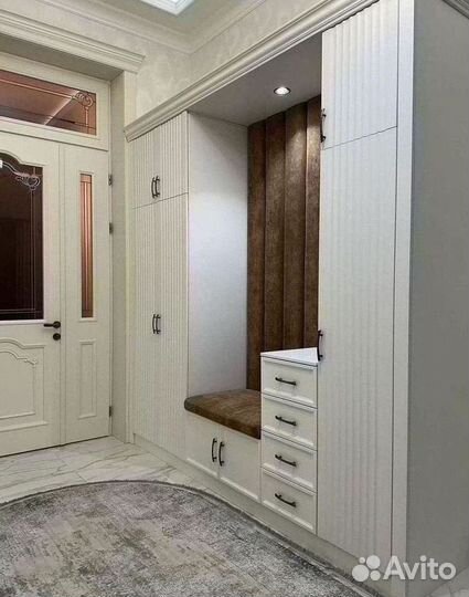 Встроенный шкаф