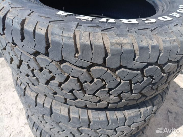 Roadcruza RA1100 A/T 215/65 R16