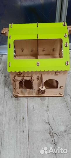 Деревянный домик