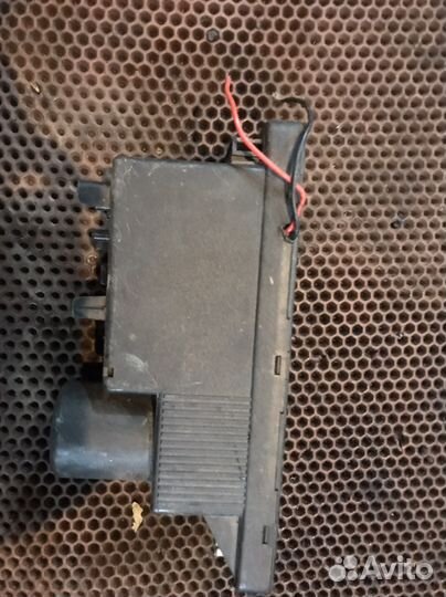 Компрессор центрального замка mercedes w210