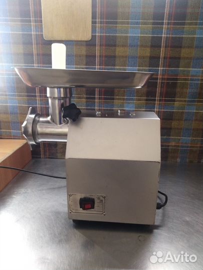 Продам мясорубку
