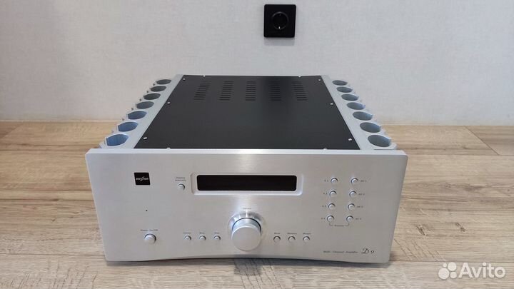 Dussun D9 (200 ват музыки от Mark Levinson)