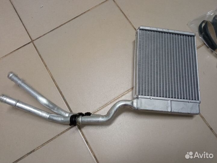 Радиатор печки Форд Мондео 4/Галакси 2/Эс-Макс