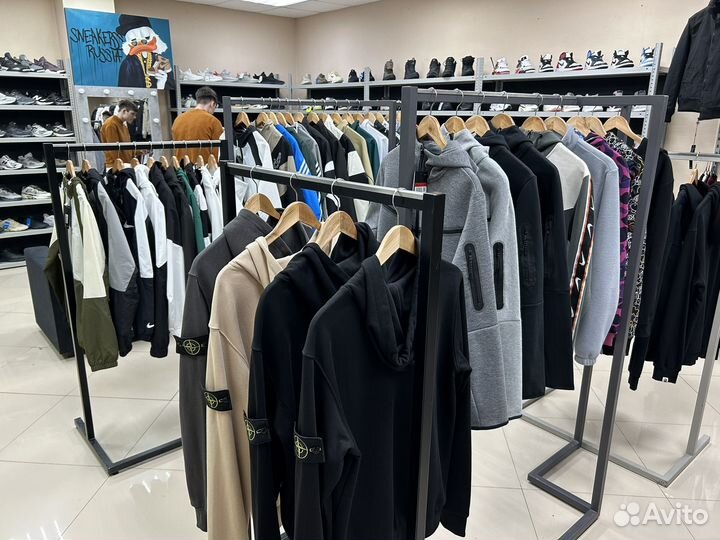 Брендовая одежда в Тюмени