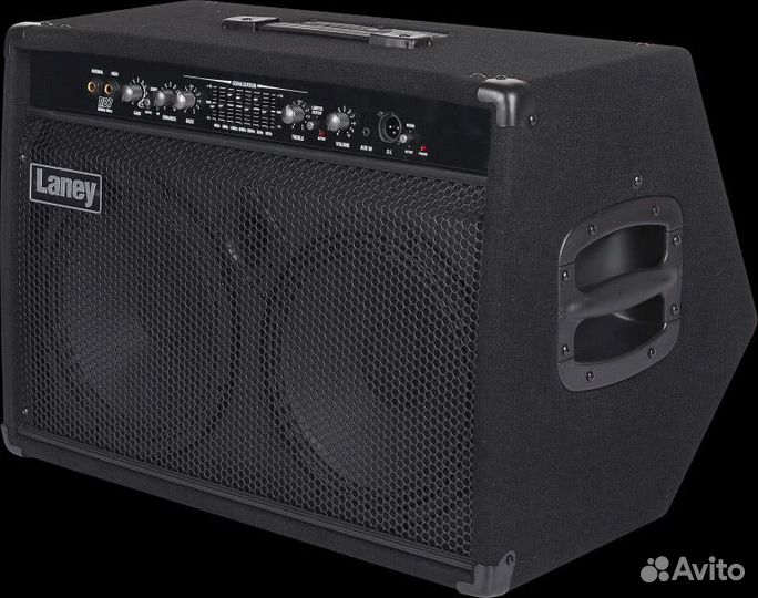 Басовый комбоусилитель 300 Вт Laney RB7