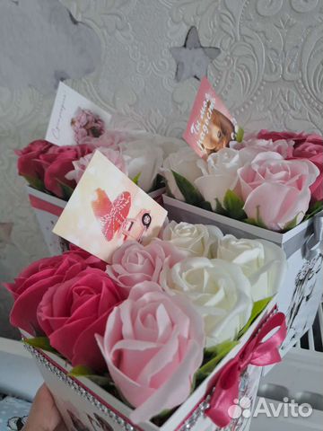 Коробочки с розами