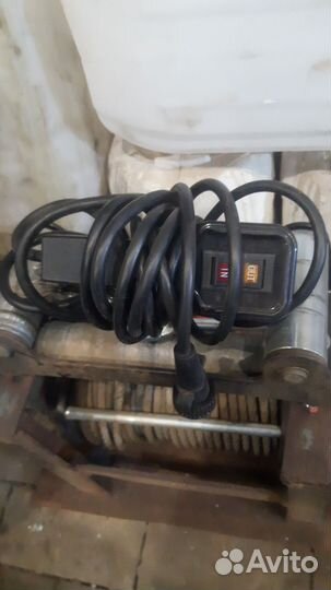 Лебедка электрическая автомобильная 24в