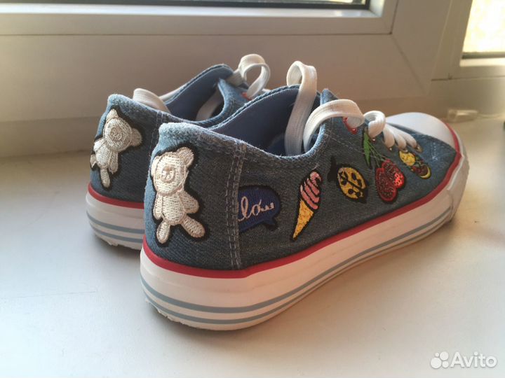 Кроссовки для девочки 35 размер