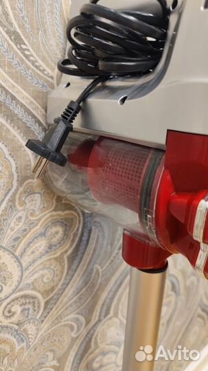 Вертикальный пылесос 2 в 1 циклонного типа