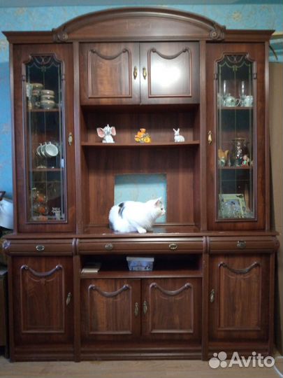 Стенка, горка, сервант, буфет