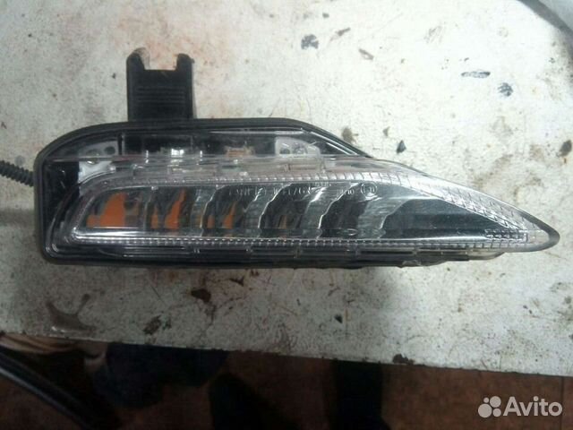 Infiniti Q50 поворотник