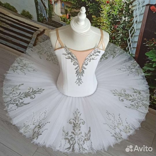 Пошив сценических костюмов