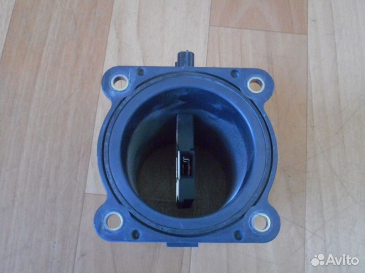 Расходомер воздуха (массметр) Nissan Almera (00-06